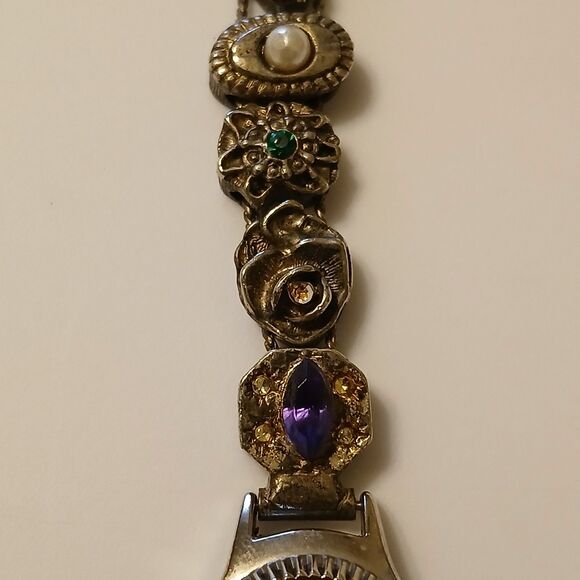 Vtg Bonetto Japan MOP Dial Colorful Charm Silver Tone Bracelet Watch - Tarnish - Picture 13 of 16